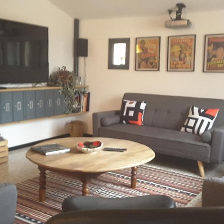Bed and Breakfast Philoxenia Pourrieres Exterior foto