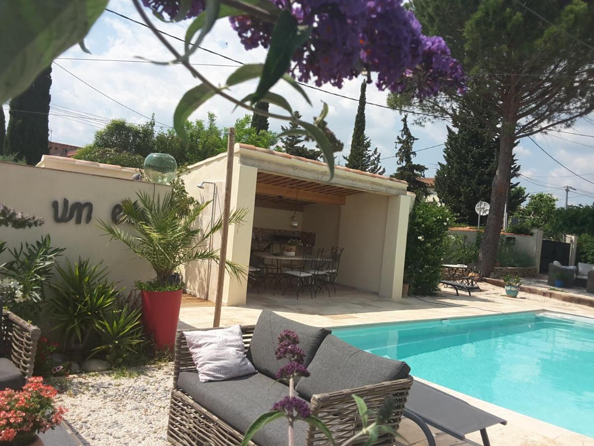Bed and Breakfast Philoxenia Pourrieres Exterior foto