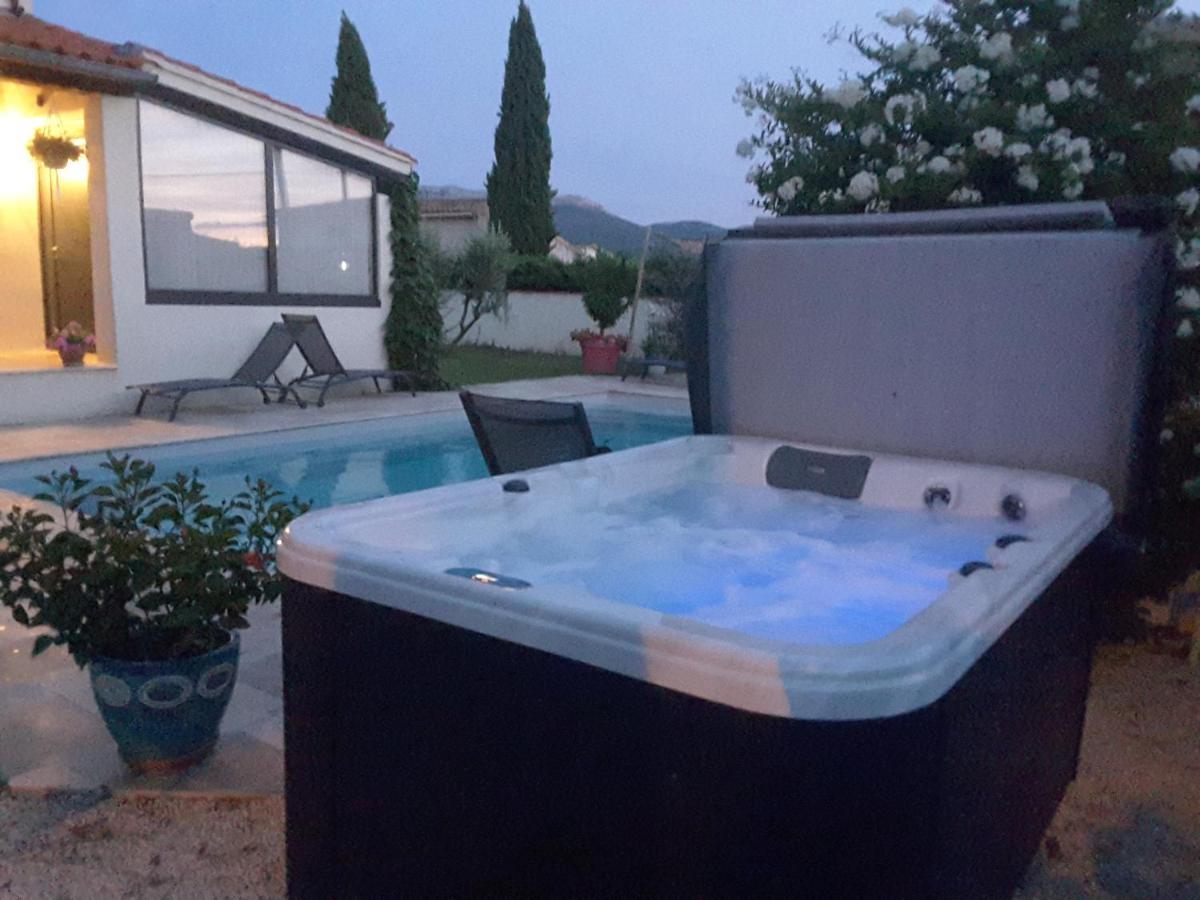Bed and Breakfast Philoxenia Pourrieres Exterior foto